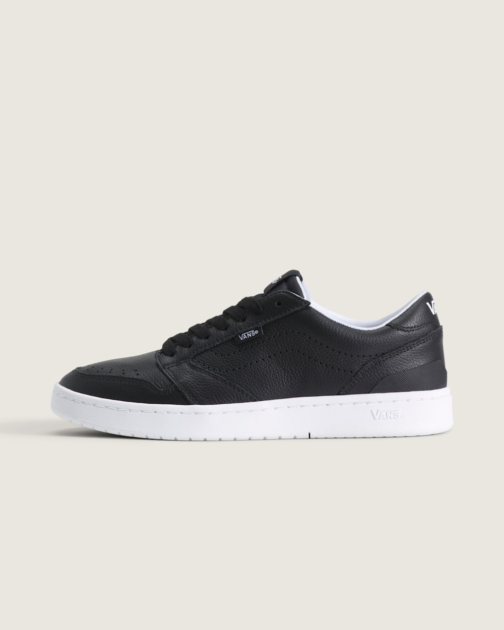 Court Low Shoe