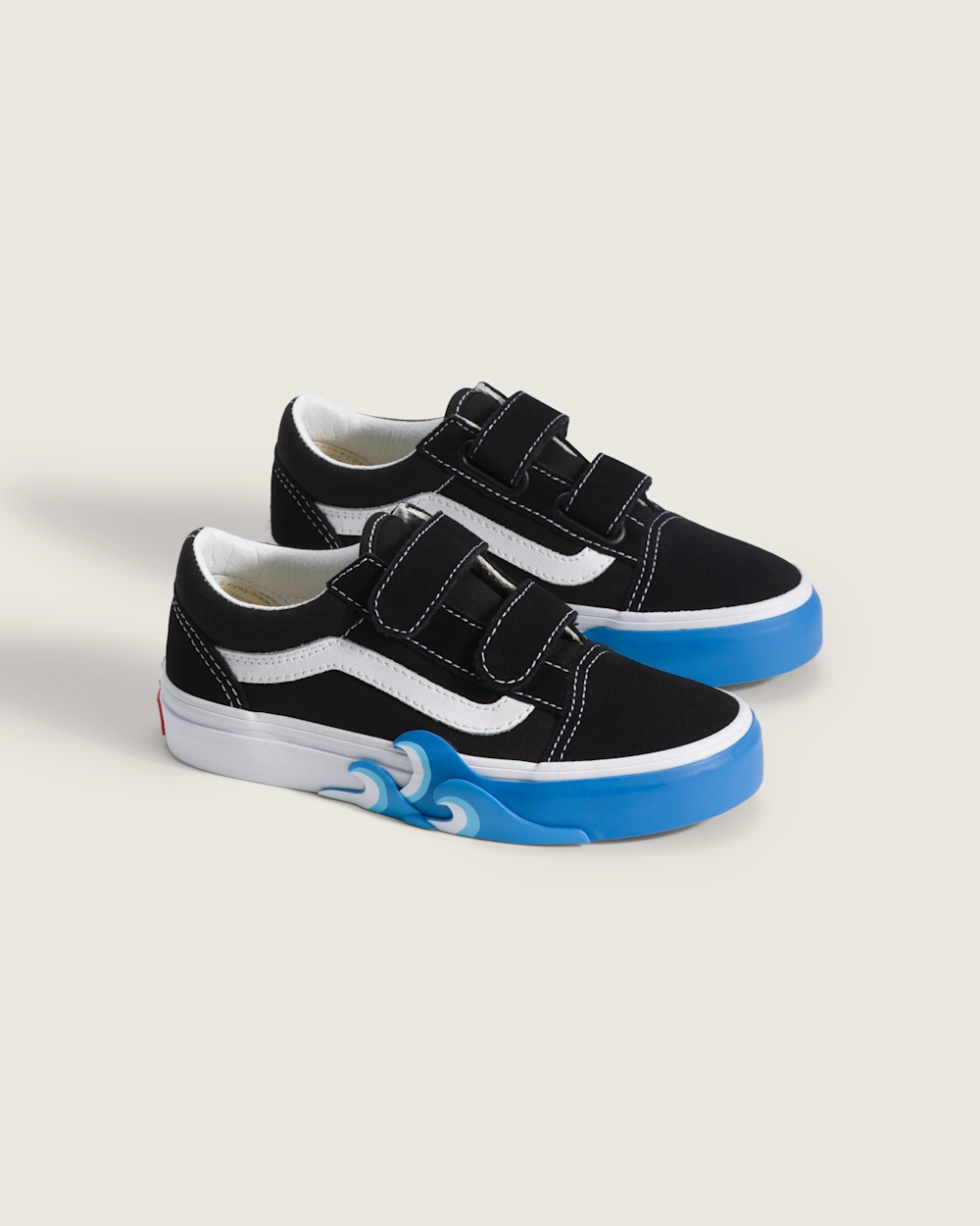 Little Kids Old Skool V Shoe - Image 2