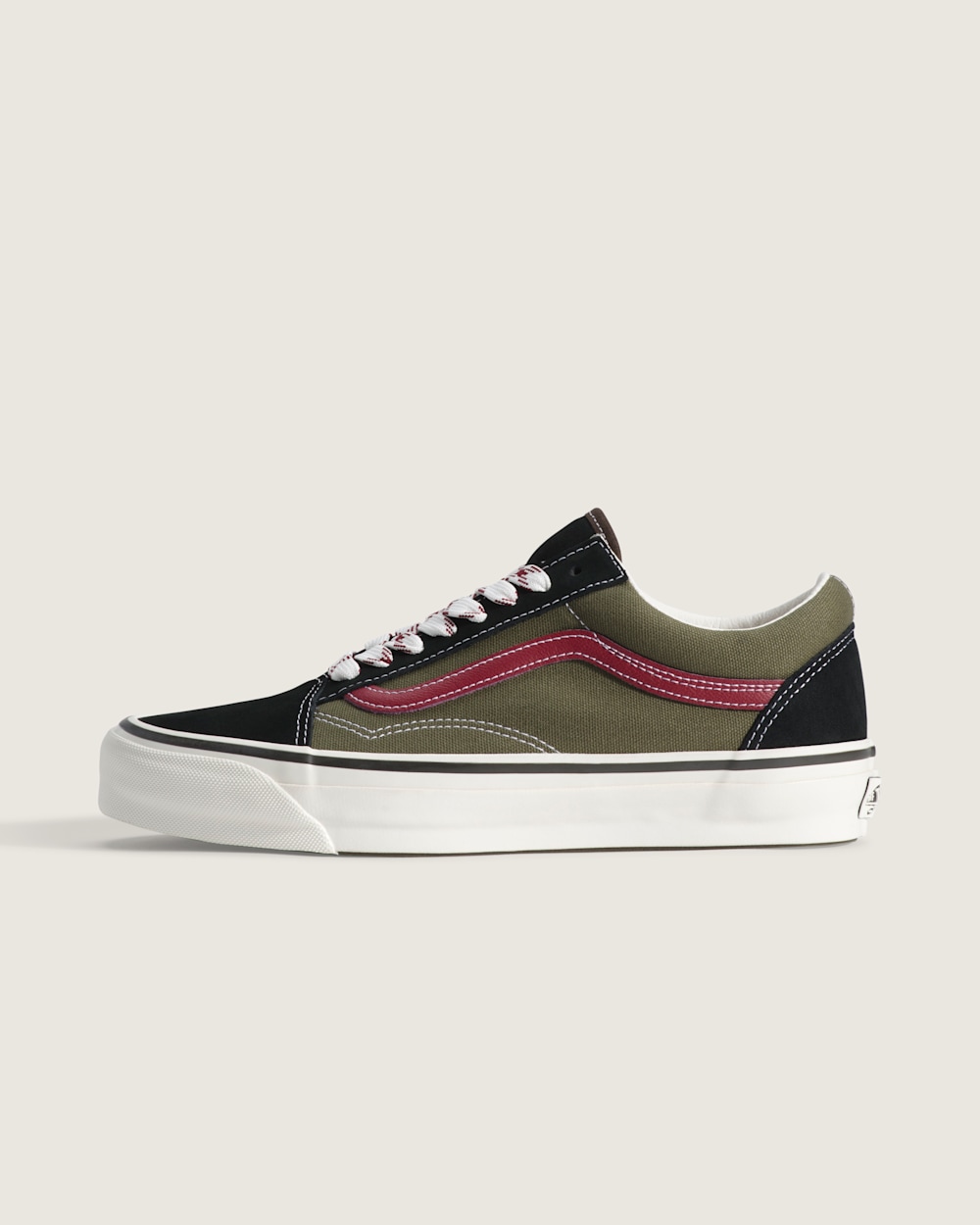 Premium Old Skool Shoe
