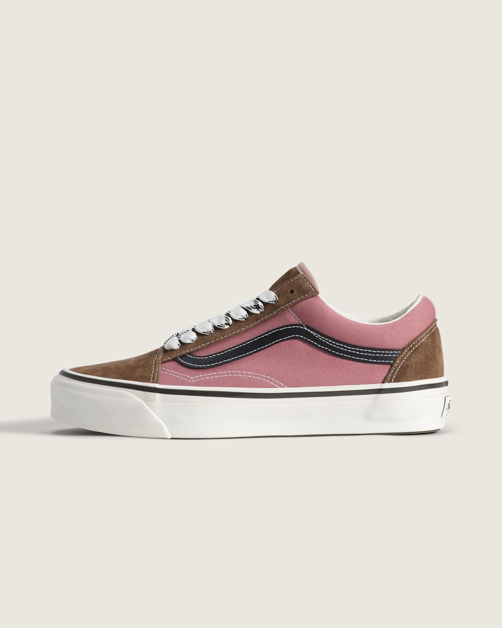 Premium Old Skool Shoe