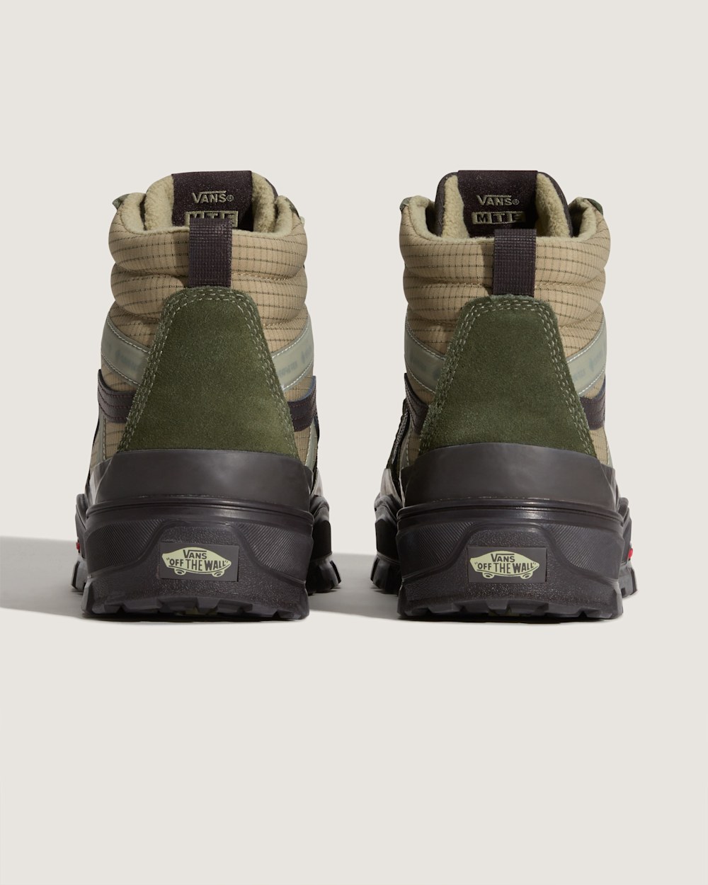 Sk8-Hi GORE-TEX Insulated Shoe - Image 4