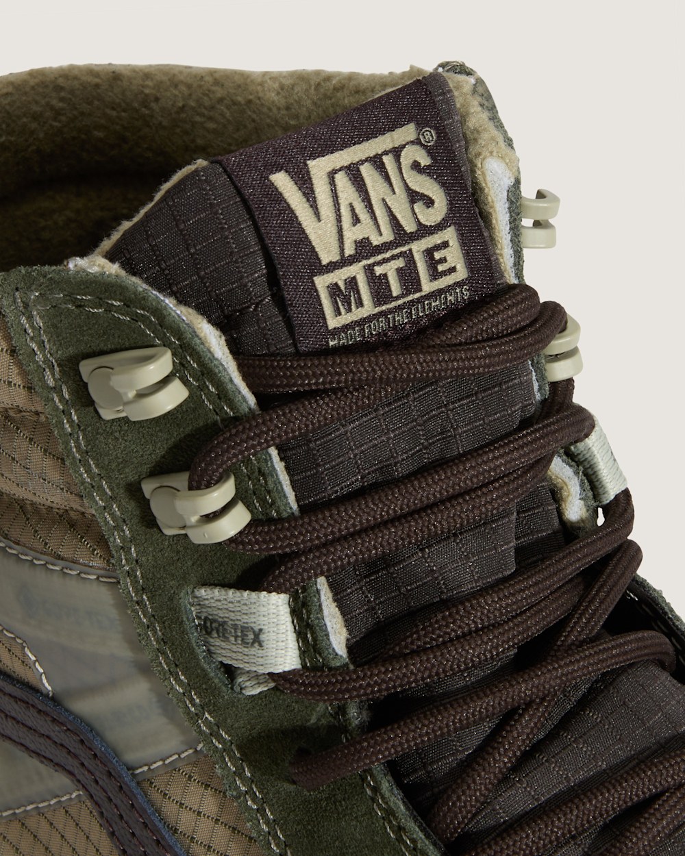 Sk8-Hi GORE-TEX Insulated Shoe - Image 7