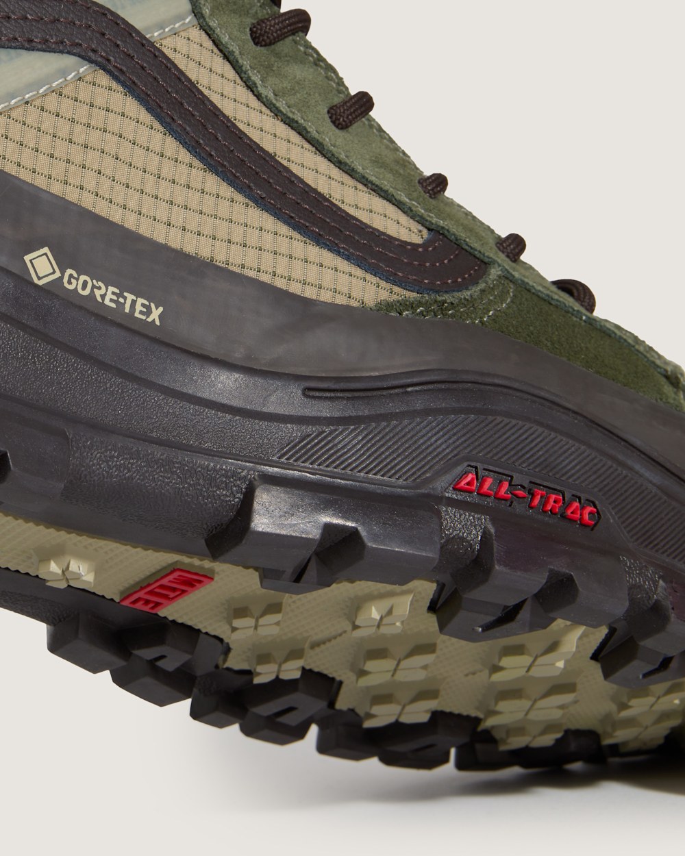 Sk8-Hi GORE-TEX Insulated Shoe - Image 8