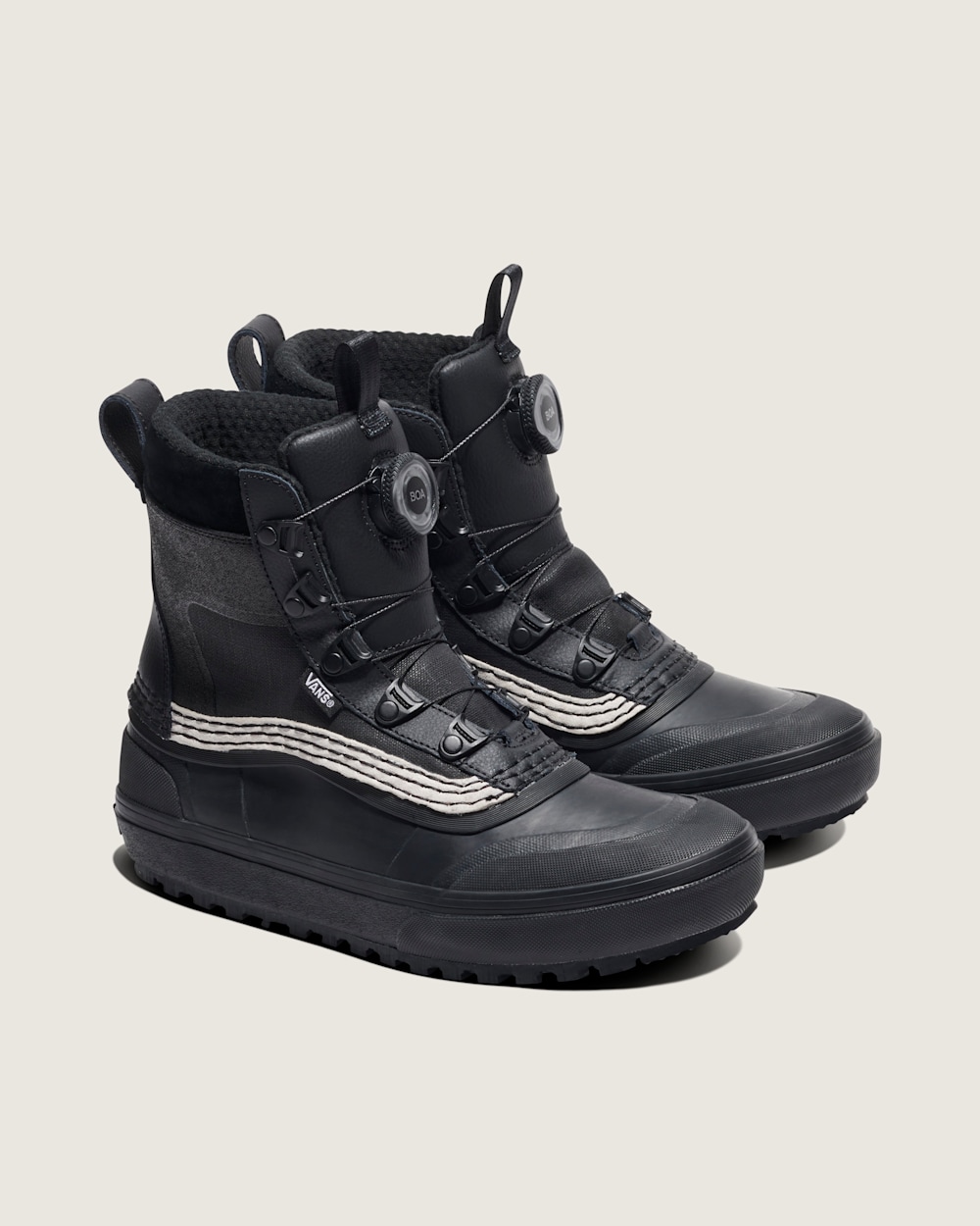Standard Mid Boa Waterproof Boot - Image 2